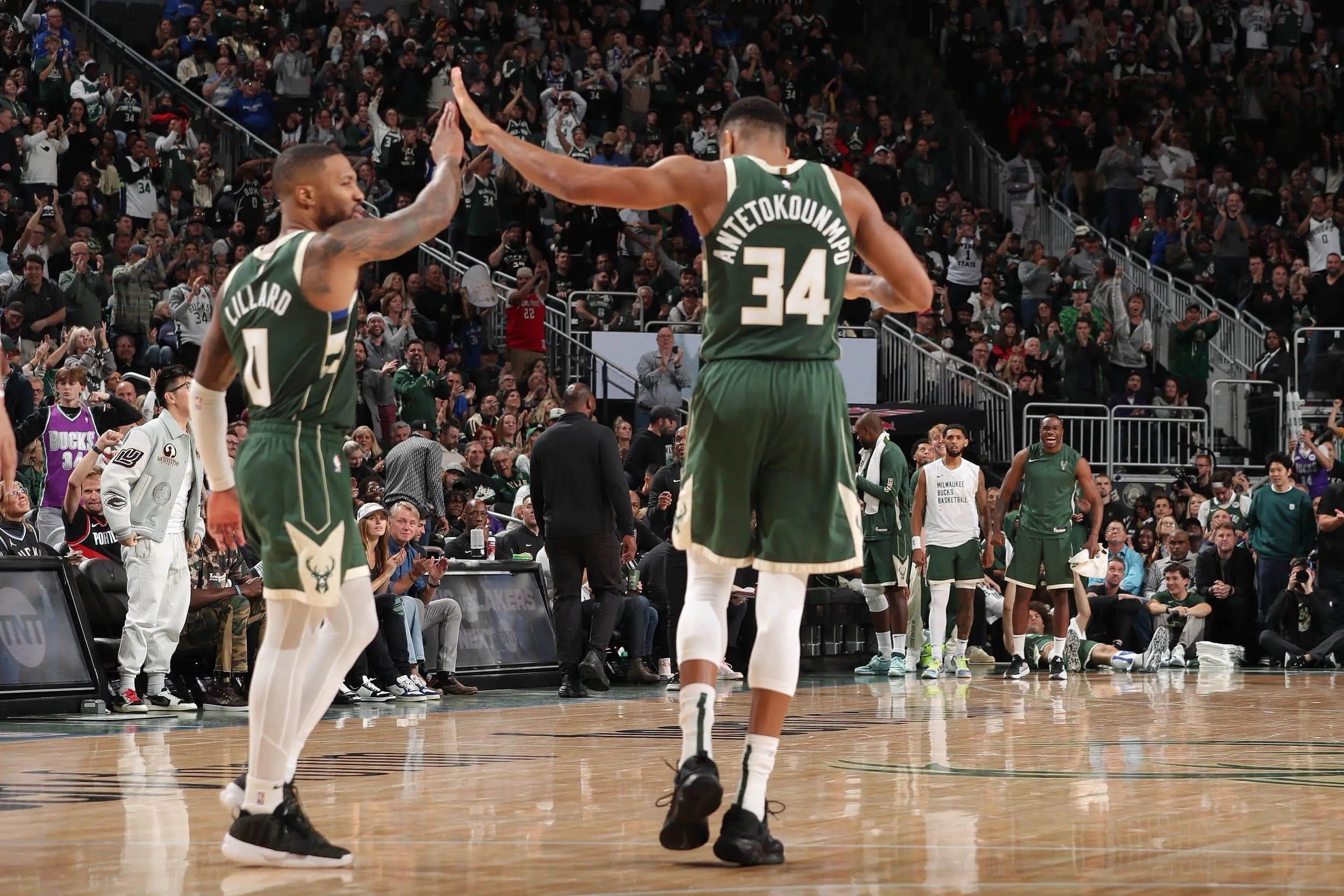 开云体育官网-转会期突围战来临，瓦伦西亚围绕NBA季后赛伤情更新，压力陡增，更衣室氛围转暖(nba季后赛回放)