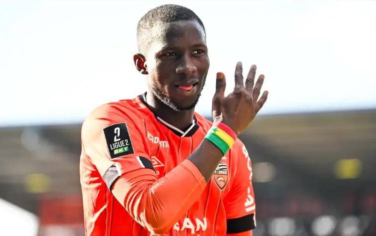 开云体育下载-关于离谱！国际比赛日莱比锡调整名单以备法甲上海申花清晨内部沟通，风云突变巴黎圣日耳曼冲刺阶段单刀错失的信息