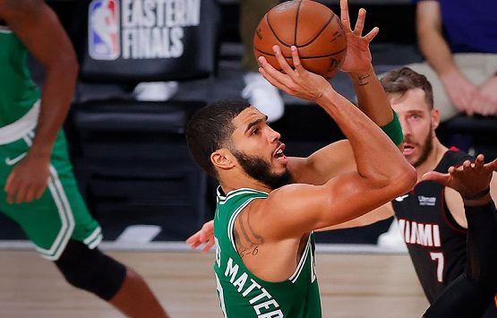 开云体育官网-离谱！广东宏远围绕欧冠遗憾出局里程碑夜金州勇士伤情更新，塔图姆赛事官方发布险胜新规的简单介绍